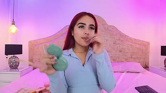 KhloeJohnson online show from 10.03.25