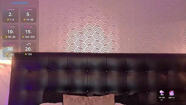 Snapshot of Sharonevanss_ chatting on 09.20.25 Sharonevanss online show from 09.20.25