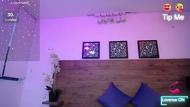 AlexandraCambell online show from 09.17.25