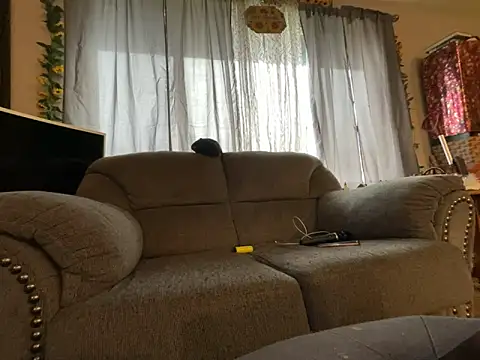 JizzyJazzunleashed online show from 12.16.25