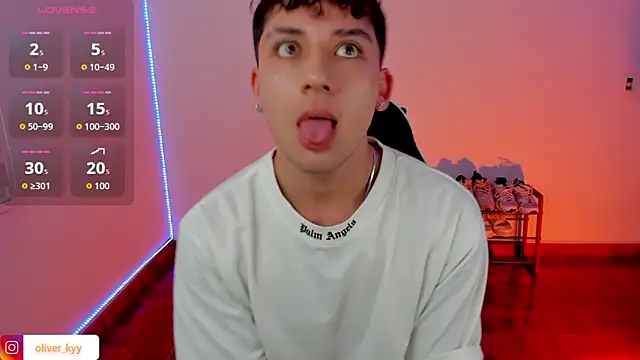 Snapshot of Casper___kyy chatting on 09.21.25 Casper kyy online show from 09.21.25