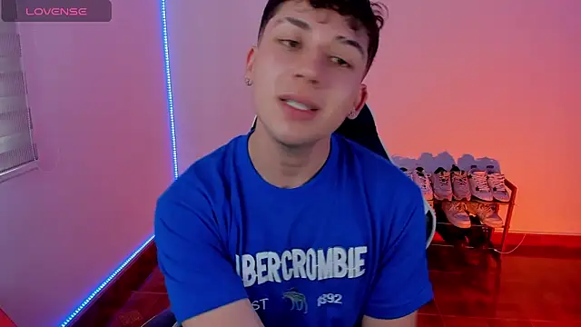 Snapshot of Casper___kyy chatting on 09.23.25 Casper kyy online show from 09.23.25