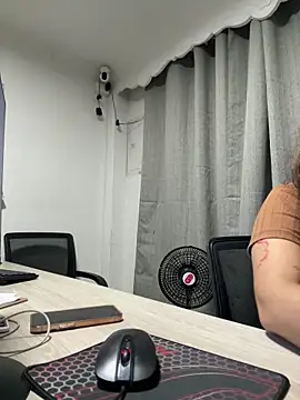 lana rousse01 online show from 01.18.26