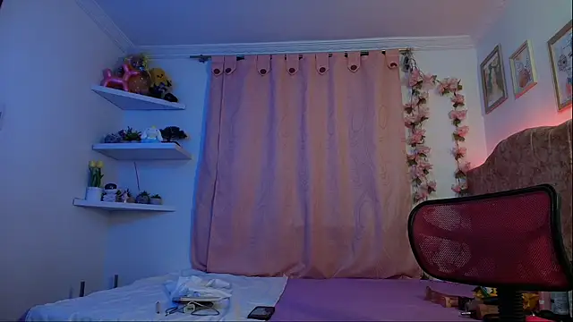 evansweett7 online show from 01.11.26