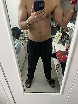 7 INCH MONSTER online show from 02.21.26