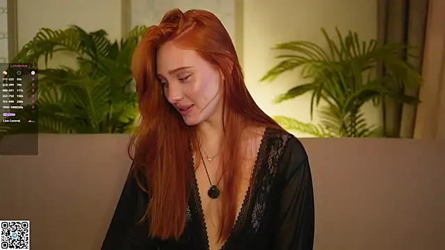 KissOfFlame online show from 11.07.25