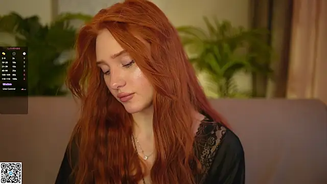 KissOfFlame online show from 11.10.25