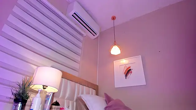  paula x online show from 10.07.25