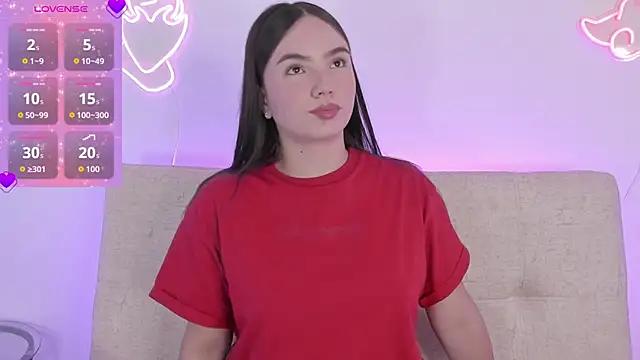 DafneVega online show from 04.08.26