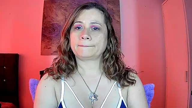 milagros latina75 online show from 10.18.25