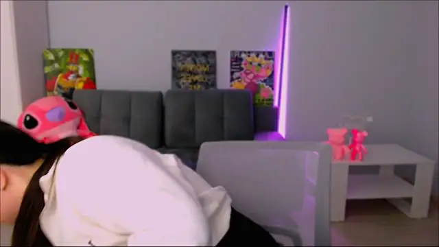 queenofthesense  online show from 10.27.25