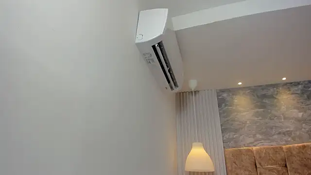 leilapons online show from 09.26.25