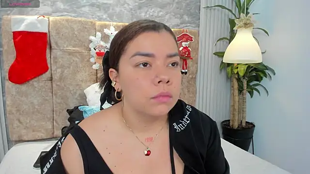 leilapons online show from 12.05.25