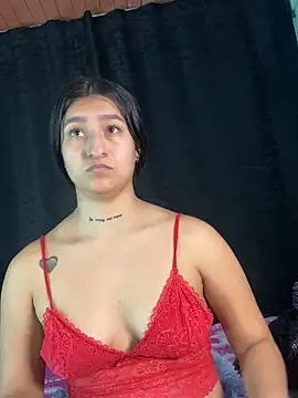 EVAH LEE  online show from 12.04.25