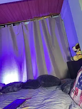 EVAH LEE  online show from 02.24.26