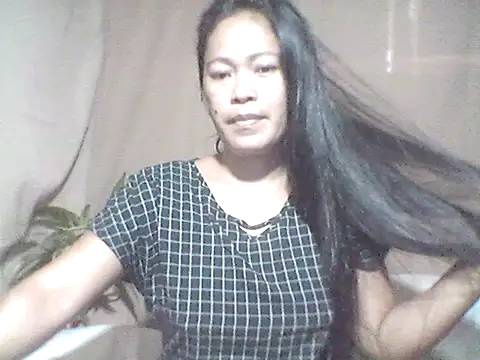 Snapshot of 66pineapple chatting on 10.14.25 66pineapple online show from 10.14.25