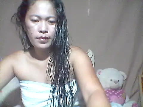 Snapshot of 66pineapple chatting on 10.22.25 66pineapple online show from 10.22.25