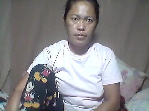 Snapshot of 66pineapple chatting on 10.23.25 66pineapple online show from 10.23.25