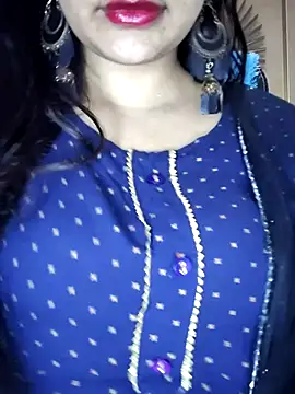 Snapshot of annanya01 chatting on 10.02.25 annanya01 online show from 10.02.25