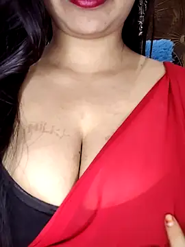 Snapshot of annanya01 chatting on 10.08.25 annanya01 online show from 10.08.25