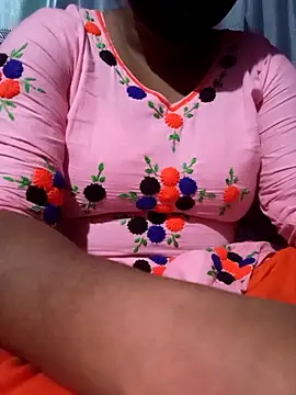 ANNA HOT111 online show from 10.18.25