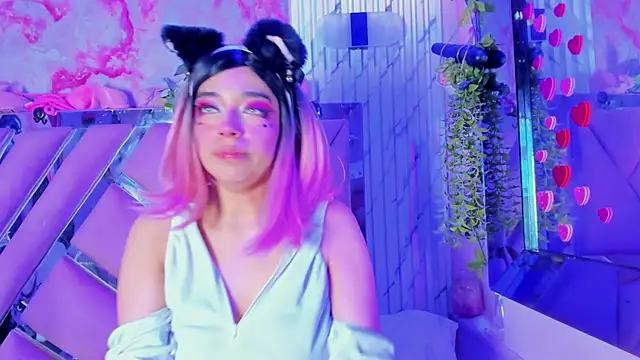 Akane Hikari  online show from 04.16.26