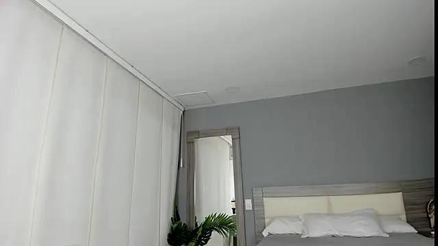 Alaiaguerra online show from 10.03.25