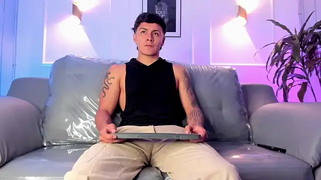 Leo santoro online show from 04.01.26