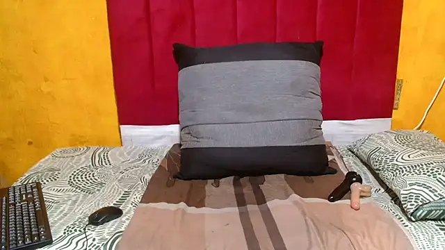 SexxyTia2 online show from 09.30.25