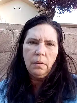 petalsexy online show from 10.14.25