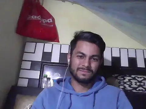 ursdreamperson online show from 12.18.25