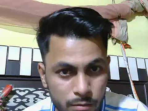 ursdreamperson online show from 04.20.26