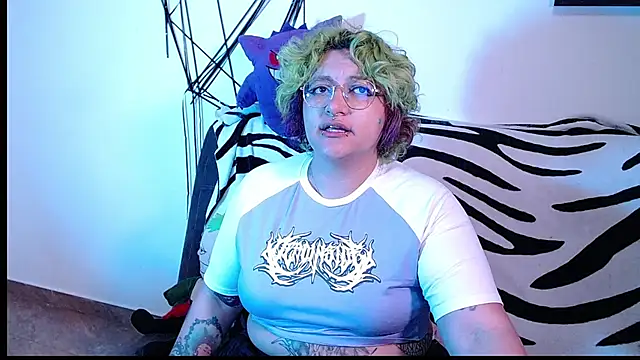 XxGreenGoodxX online show from 03.08.26