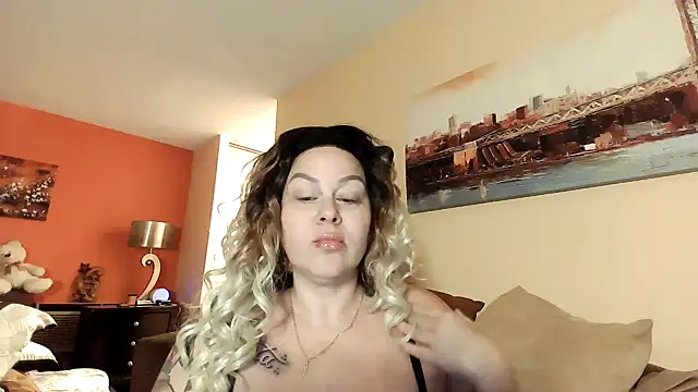 number1slut online show from 01.29.25