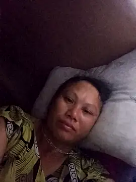 Snapshot of Bibilenu chatting on 09.13.25 Bibilenu online show from 09.13.25