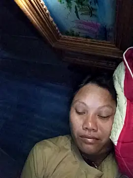 Snapshot of Bibilenu chatting on 10.19.25 Bibilenu online show from 10.19.25