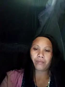 Snapshot of Bibilenu chatting on 10.27.25 Bibilenu online show from 10.27.25