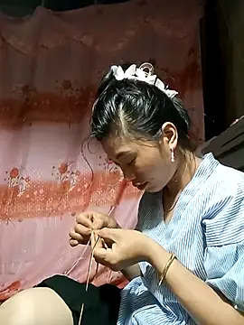 Phuongphuongg online show from 10.02.25