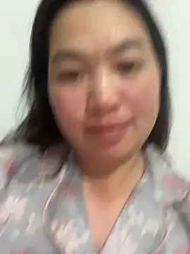 Nhung584 online show from 10.22.25