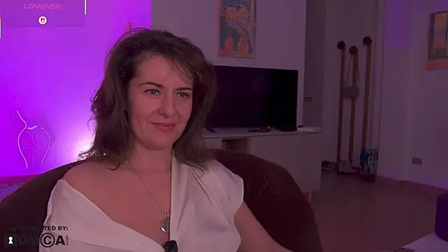 Witch in Silk online show from 11.19.25