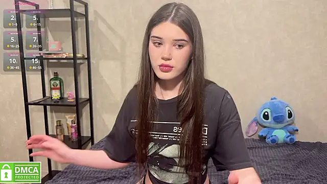 MollyBaby online show from 10.29.25