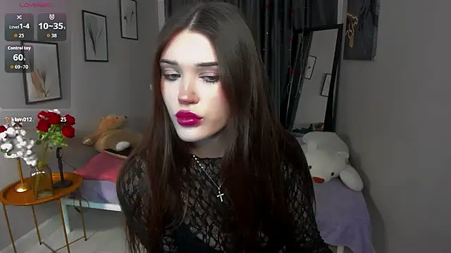 MollyBaby online show from 04.12.26