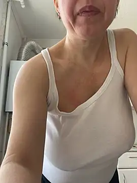 Kiravix online show from 01.15.26