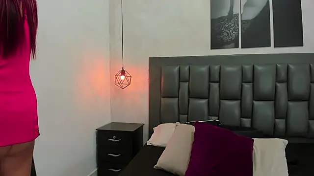 dakota roussee online show from 11.13.25