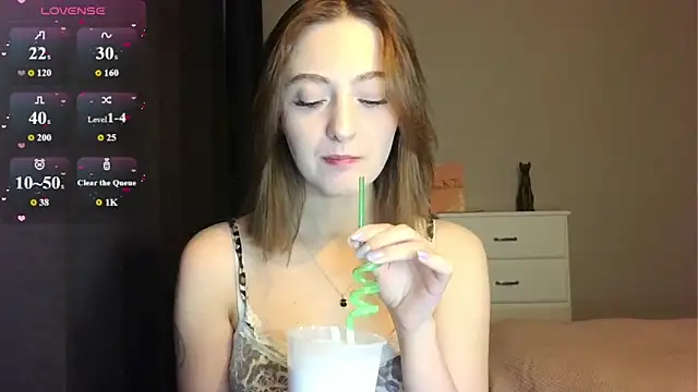 white liillyy online show from 03.27.26