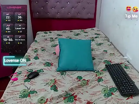 05melany online show from 09.24.25