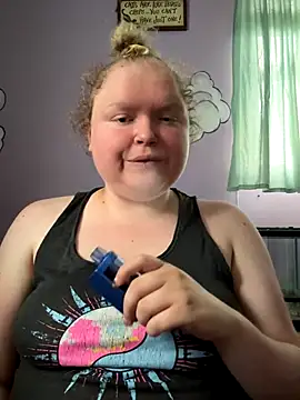 KadiSparkle online show from 09.24.25