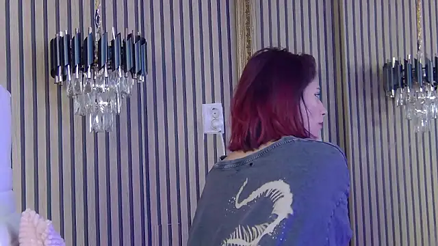 LunaHart online show from 10.05.25