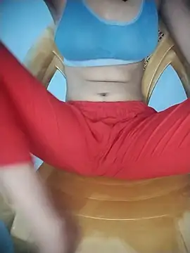 Sexey-Puja online show from 10.02.25