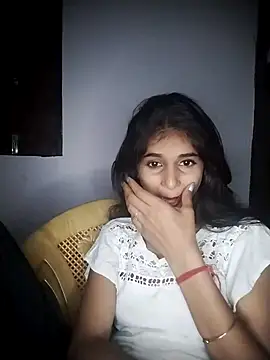 Sexey-Puja online show from 10.07.25